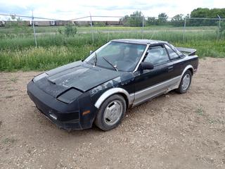 1986 Toyota MR2 c/w Twin Cam 16 Valve, A/T, P195/60R14 Tires, Showing 262,998 Kms, VIN JT2AW15C2G0057699 *Note: Turns Over, Does Not Start, Major Rust*