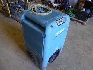 Drieaz LGR 2800I Dehumidifier w/ Humidistat, Showing 1,481 Hrs., 115V, 200 Pints (P-1-2)