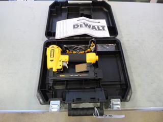 Unused Dewalt Pneumatic Narrow Crown Stapler w/ Safety Glasses and Case (N-2-3)