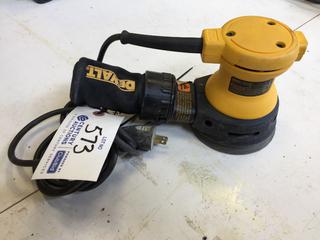 DeWalt Model # DW421 120V 2A Random Orbital Palm Sander.