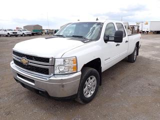 2011 Chev Silverado 3500 HD 4x4 Crew Cab Pickup c/w Vortec 6.0L V8, AT, A/C, Folding Ramp, Tailage, Tow Package, Showing 154852 Kms, VIN 1GC4K0CG5BF241539