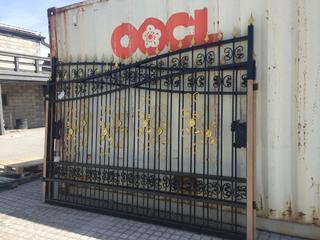 Unused TMG Industrial TMG-MG20 20 Ft. Bi-Parting Deluxe Wrought Iron Ornamental Gate, Forged Steel, Golden Decoration, Hinges included, Control # 7360. 