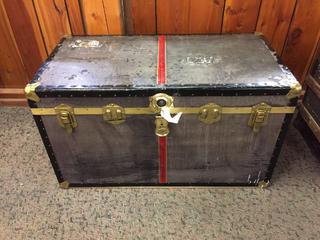 Antique Steamer Trunk. 39 In. L x 20 1/2 In. W x 22 In. H.