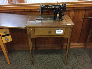 Singer Sewing Machine. JD176075.