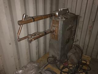 Selling Off-Site - Weld-O-Matic FTC Spot Welder, 220V, SN: 2305. For Viewing Appointment Call Graham @ 403-968-7697.