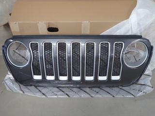 Mopar JT Premium Front Grill Replacement for Jeep, Lot: T730007AC.