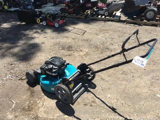 Yardworks Mower w/ Briggs & Stratton 163cc Motor.