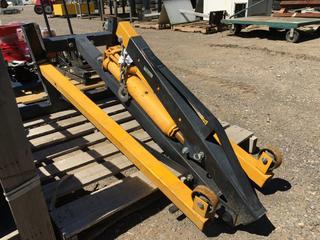 Power Fist 2 Ton Folding Quick Lift Shop Crane.