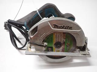 Makita HS7600 7 1/4 In Circular Saw.