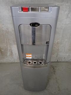 Whirlpool 8LCHK-SPC Bottom Load Water Cooler.