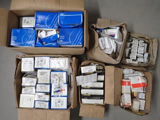 Assorted Quantity of Leviton Grounding Receptacles & Switch Cover Plates.