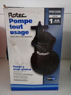 Flotec Submersible Thermoplastic Utility Pump, Model # FPOS125OX.