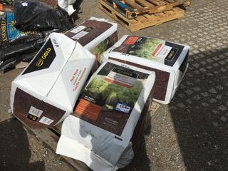 (4) Bags of Peat Moss 3.8 Cu Ft 107 L/Ea.