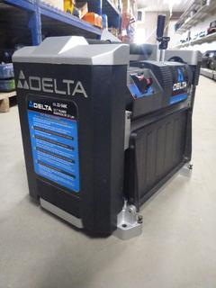 Delta 12 1/2 In x 6 In Planer, Model # 22-560C.