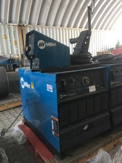 Miller Dimension 452 Welder c/w 70 Series Wire Feeder.