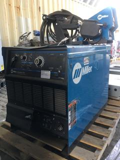 Miller Dimension 452 Welder c/w 70 Series Wire Feeder.