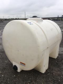 200 Gallon White Poly Water Tank.