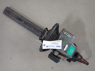 Bushwacker 944.518320 22 In Hedge Trimmer.