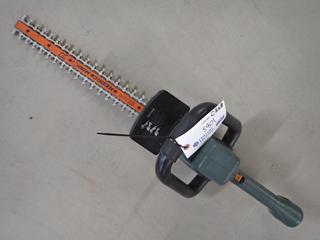 Black & Decker 22 In Hedge Trimmer.