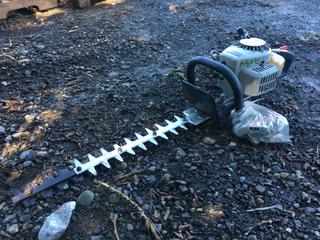 Echo Hedge Trimmer HC-1500. *Requires Repair*