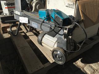 Yardwork's Electric Log Splitter w/ 1 3/4 Hp Motor.