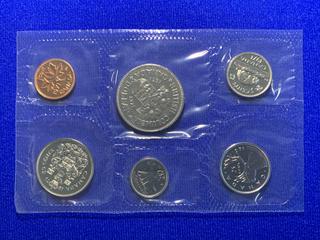 1971 Canada Uncirculated Coin Set.