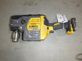 DeWalt Brushless Flexvolt 60V 1/2 In. Stud and Joist Drill w/ E-Clutch C/w Charger *Note: No Battery*