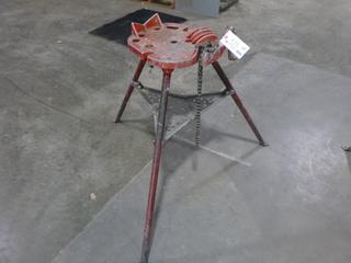 Ridgid No. 460 1/8 - 6 In. Tri-Stand w/ Chain Vise