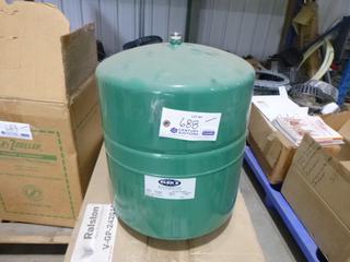 Pro Flex 2 Model HTX90 100PSI Hydronic Expansion Tank w/ 12PSIG Pre-Charge 