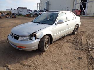 2000 Acura EL Sedan c/w 1.6L Vtec, A/T, Sunroof, P185/60R15 Tires at 40%, Showing 240,186 Kms, VIN 2HHMB4661YH902241 *Note: Front Drivers Side and Grill Damaged, ABS Light On*