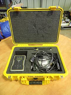 Trimble TDL-450H 430-473MHZ 9-30VDC 15A Radio System Kit C/w Universal Adapter, GPD Interface Cable, Overmold Cable And Antenna. SN 12312270, PN 74450-65