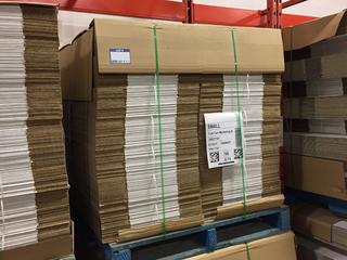 (700) Small Branded Boxes.