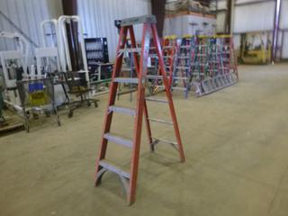 6 Ft. Keller Fiberglass Step Ladder, 300 Lbs. Weight Rating (Z)