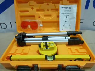Johnson Model 40-0909, Laser Level Kit C/w Tripod and Safety Glasses (NEC)