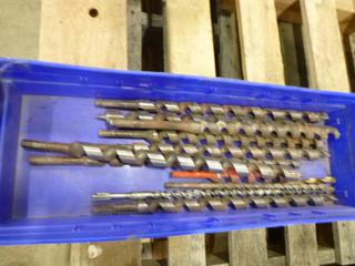 Qty of Assorted Concrete/Wood Owl Drill Bits (F-1)