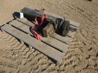 PTO Operated Hydraulic Ram and Front Mount (YN-04)