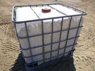 1000L Plastic Storage Tote, 39 In. x 48 In. x 46 In.