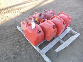 Qty of Jerry Cans, Various Sizes (OS)