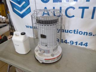 Kero World KC 2404 Kerosene Fired Heater C/w Jug of Kerosene *Note: Working Condition As Per Consignor*  (W-2-3)