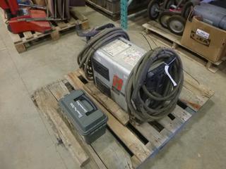 Hypertherm 1250 Plasma Cutter, 240V, 1 Phase or 3 Phase C/w Box of Tips and Accessories (Y21)