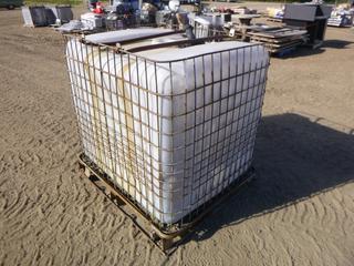 1000L Water Tank, 45 1/2 In. x 39 1/2 In. x 46 1/2 In.