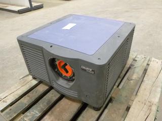 Christie CP2000-M Theatre Projector *Note: No Lens, No Power Cord* (M41)