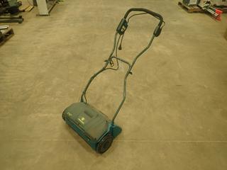 Yardworks 120V, 14 In., De-Thatcher. SN CTV0240694 (O22)