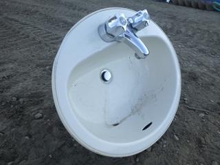 American Standard Walt GC 10 Bathroom Sink, 21 In. x 18 In. x 9 In. (YN-02)