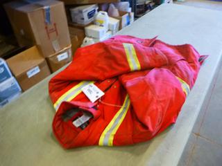 Walls FR Industries Inc. Insulated Winter Work Coat, Size LG (Upstairs)