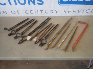 Qty Of Iron Bolt Tongs And Pry Bars (T-3-2)