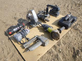 Qty of Assorted Power Tools Includes Roto Zip Spiral Saw, Mastercraft Sheet Sander, Ryobi Angle Grinder and Other Assorted Tools (H)
