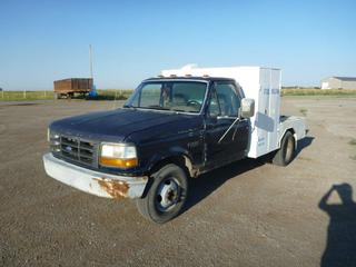 1992 Ford F350 Welding Truck c/w 7.5L V8 Gas, Auto, A/C, Cabinets, Deck, LT215/85R16D Tires, Showing 193,225 Kms, VIN 2FDKF37H7NCA51916