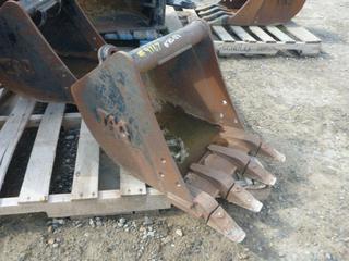 Tag 16 In. Excavator Digging Bucket, Control # 9167.