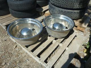 (2) Stainless Steel Center Dish & Axel Caps to Fit Bus Tires R22.5.